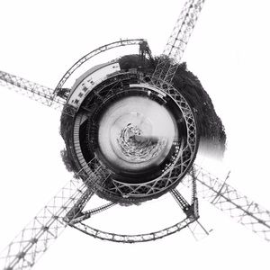 Meet your Posher, Carolina